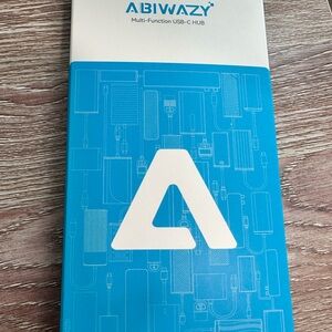 ABIWAZY Multi-Function USB-C Hub
